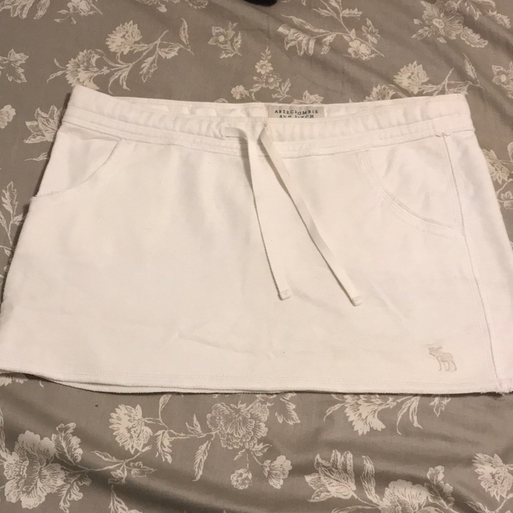 Abercrombie & Fitch skirt